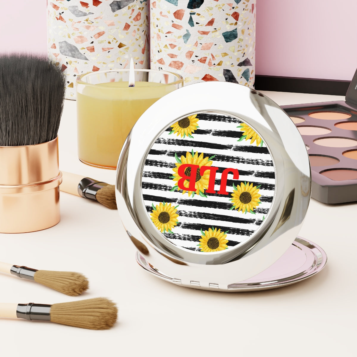 Personalized Compact Mirror, Travel Makeup Essential, Sunflower Design, Custom Makeup Gadget, Stylish Portable Mirror, Gift for Her